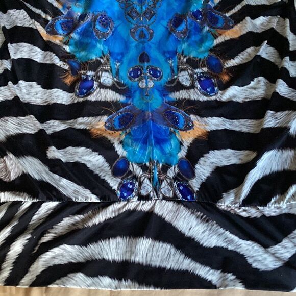 Party 21 3/4 Sleeve Blouson Top in Bejeweled Animal Print with Stripe. Size M. - Picture 9 of 10